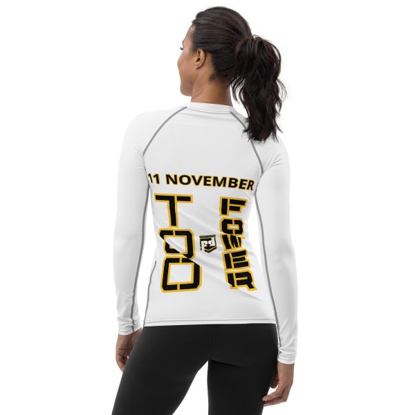 GRANDPA IS A VETERAN TOO FOWER Women's Rash Guard