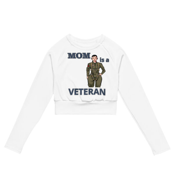 MOM IS A VETERAN TOO FOWER Recycled Long-Sleeve Crop Top