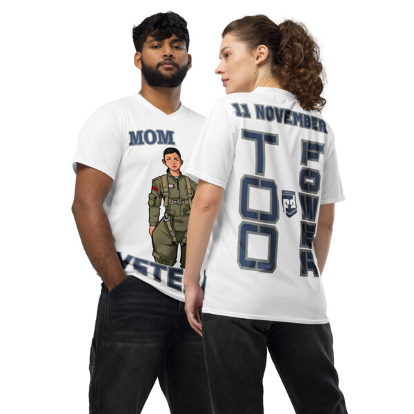 MOM IS A VETERAN TOO FOWER Recycled Unisex Sports Jersey