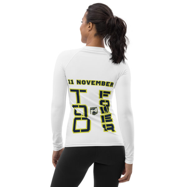 I am a VETERAN TOO FOWER Women's Rash Guard