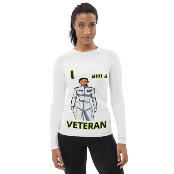 I am a VETERAN TOO FOWER Women's Rash Guard