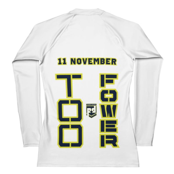 GRANDMA IS A VETERAN TOO FOWER Women's Rash Guard