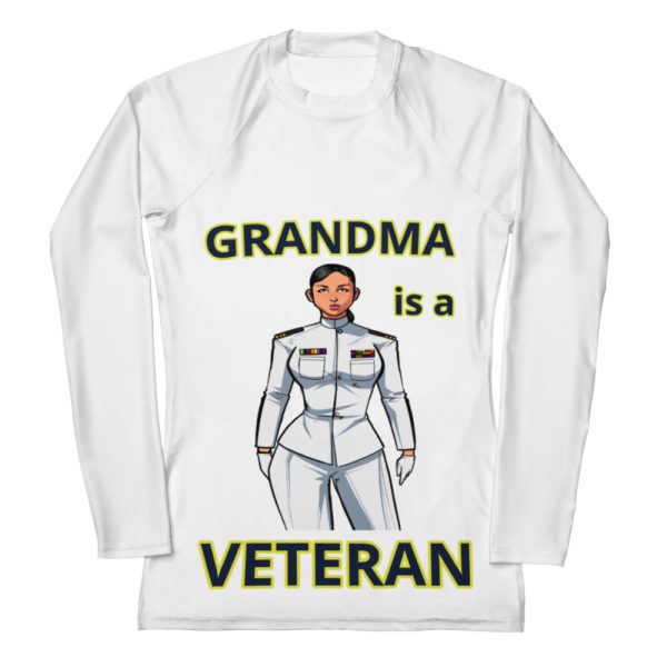 GRANDMA IS A VETERAN TOO FOWER Women's Rash Guard