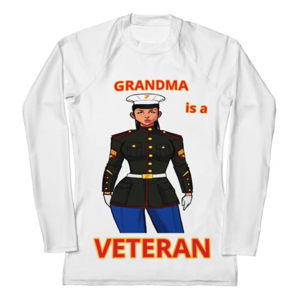 GRANDMA IS A VETERAN TOO FOWER Women's Rash Guard