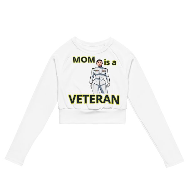 MOM IS A VETERAN TOO FIFE Recycled Long-Sleeve Crop Top