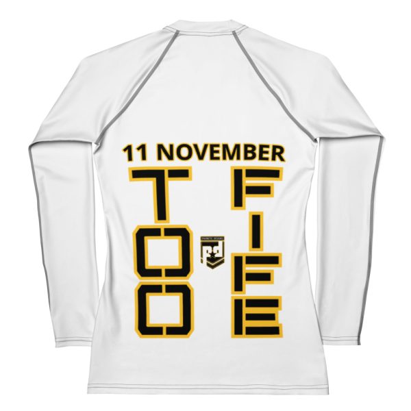 DAD IS A VETERAN TOO FIFE Women's Rash Guard