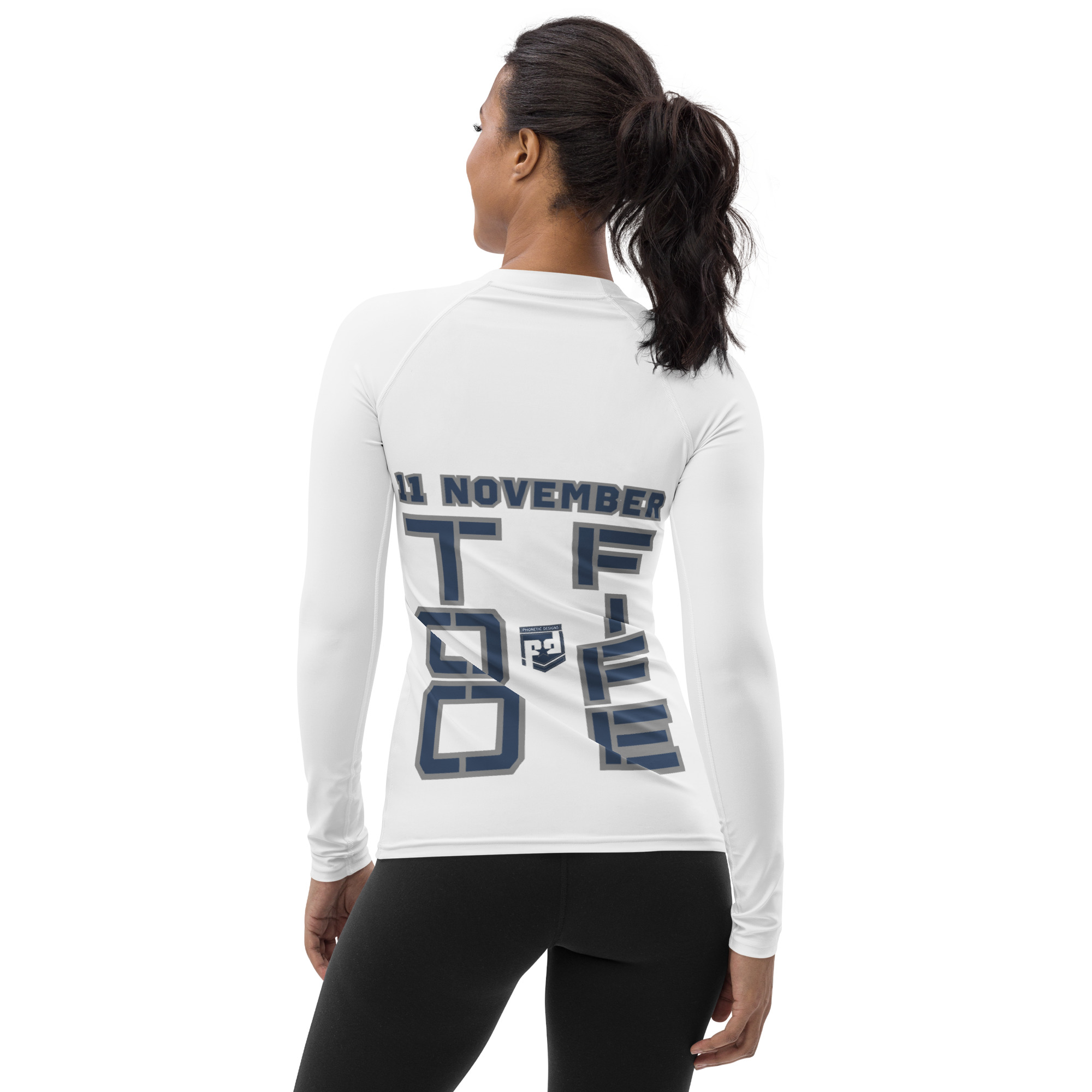 GRANDMA IS A VETERAN TOO FIFE Women's Rash Guard - Image 2