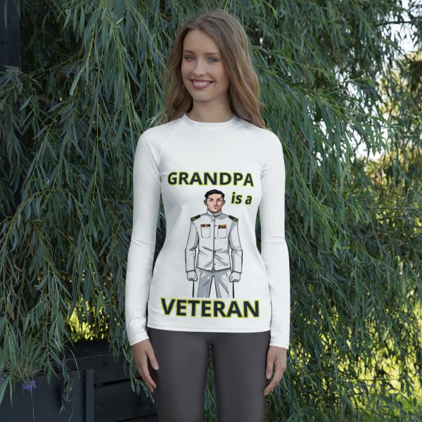 GRANDPA IS A VETERAN TOO FIFE Women's Rash Guard