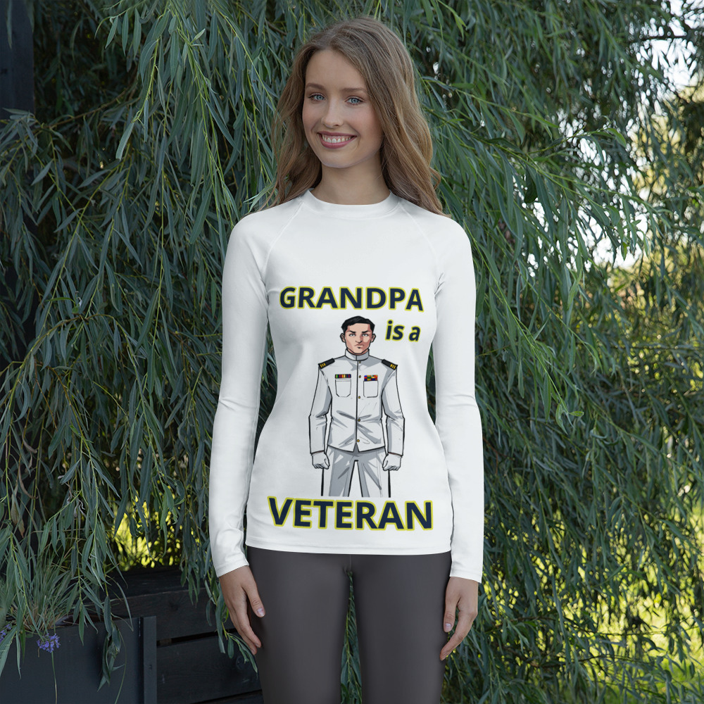 GRANDPA IS A VETERAN TOO FIFE Women's Rash Guard