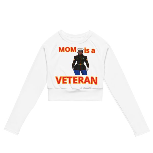 MOM IS A VETERAN TOO FIFE Recycled Long-Sleeve Crop Top