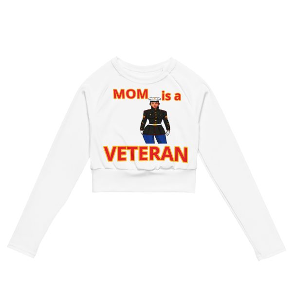 MOM IS A VETERAN TOO FIFE Recycled Long-Sleeve Crop Top
