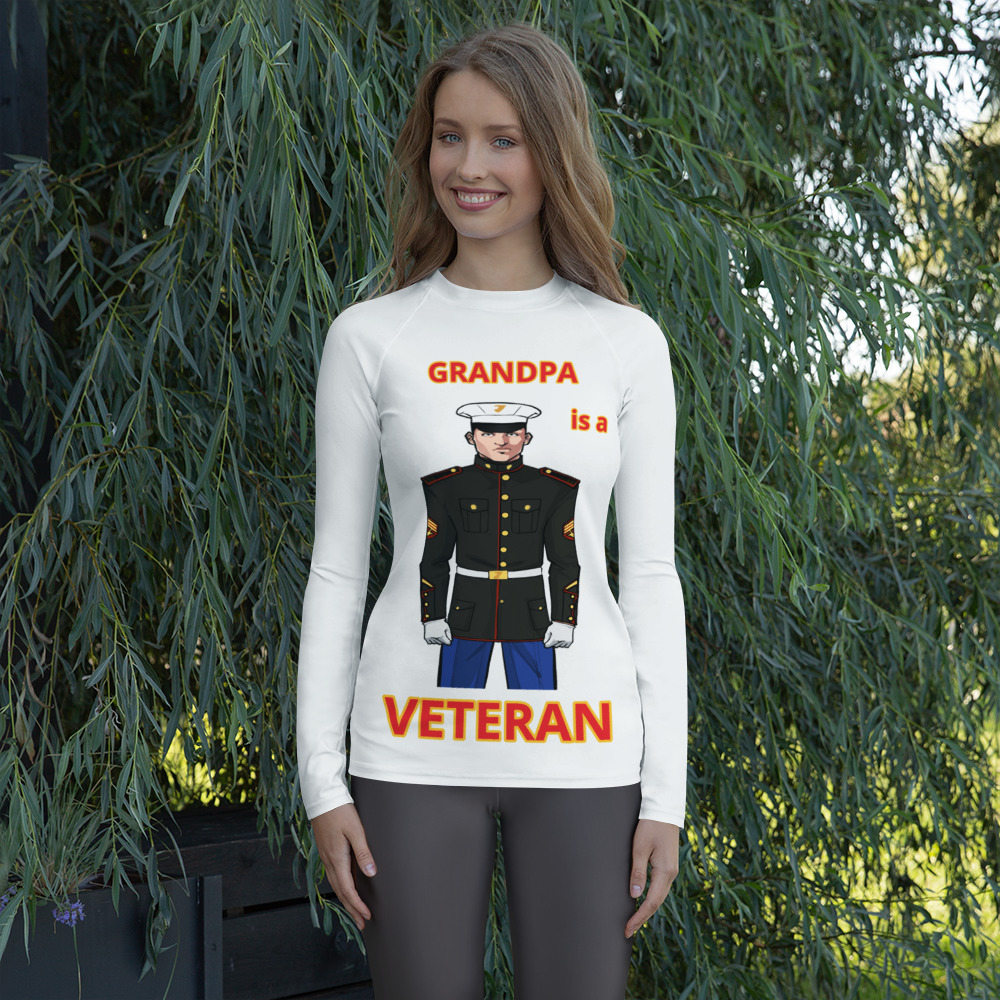GRANDPA IS A VETERAN TOO FIFE Women's Rash Guard
