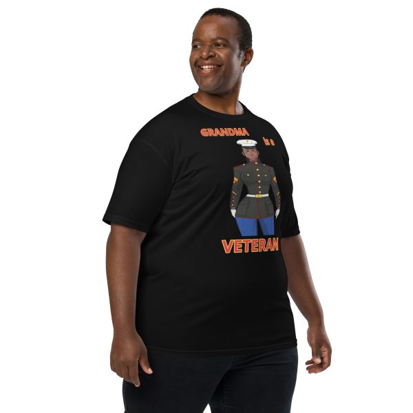 GRANDMA IS A VETERAN TOO FIFE Tee